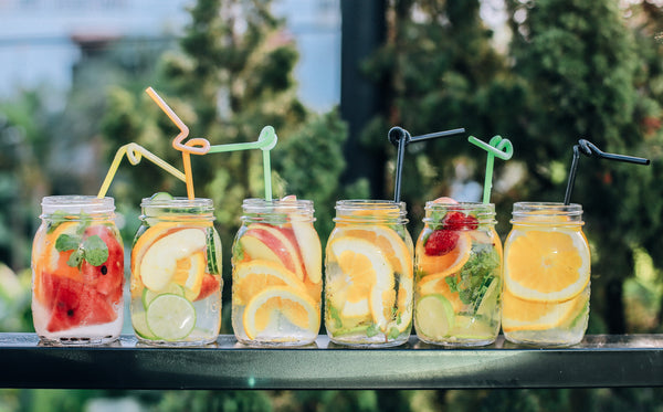10 cocktails originaux, avec et sans alcool, à faire à la maison cet été